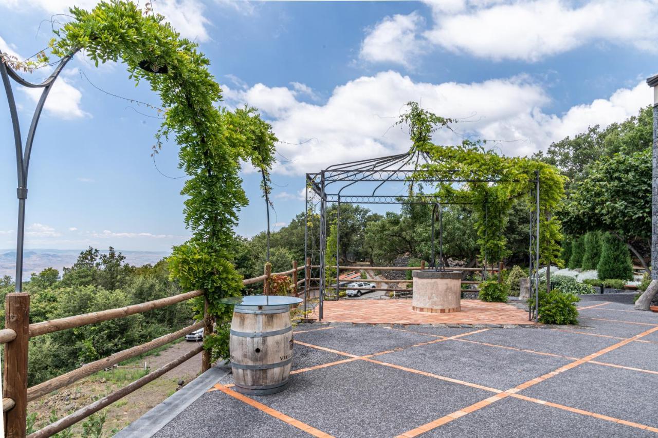 Boscoscuro Villa Ragalna Buitenkant foto