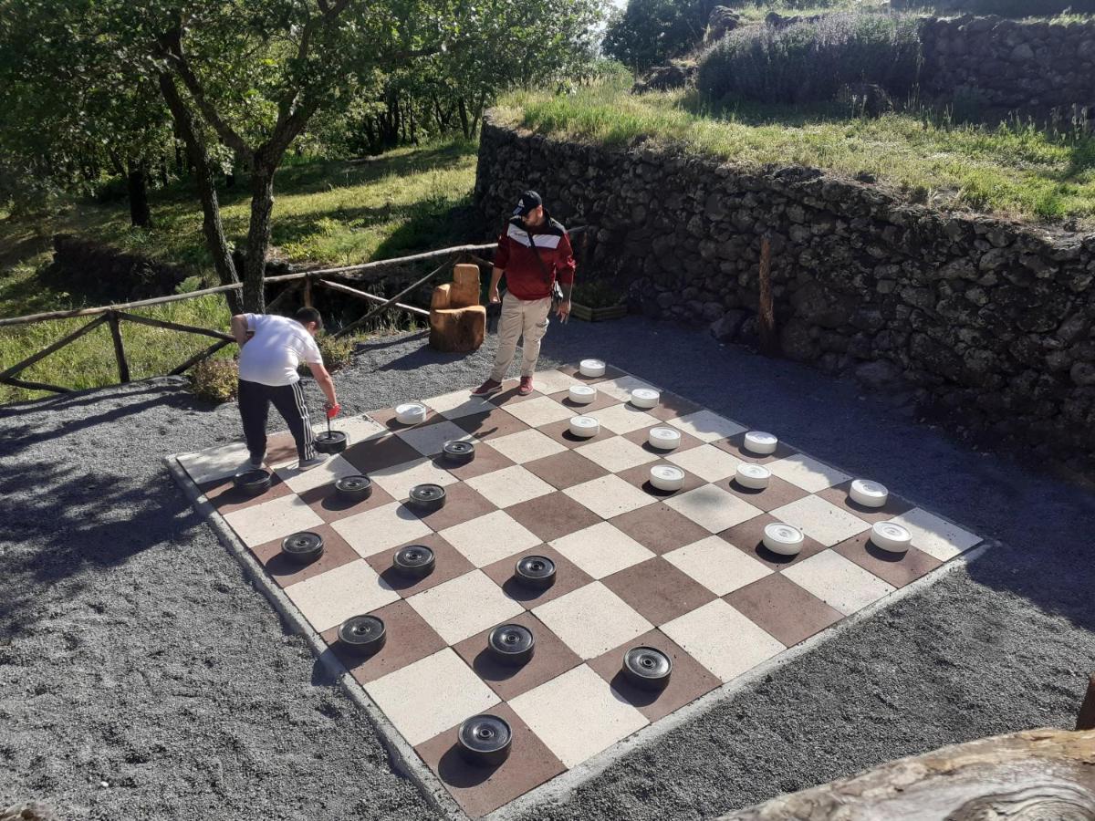 Boscoscuro Villa Ragalna Buitenkant foto