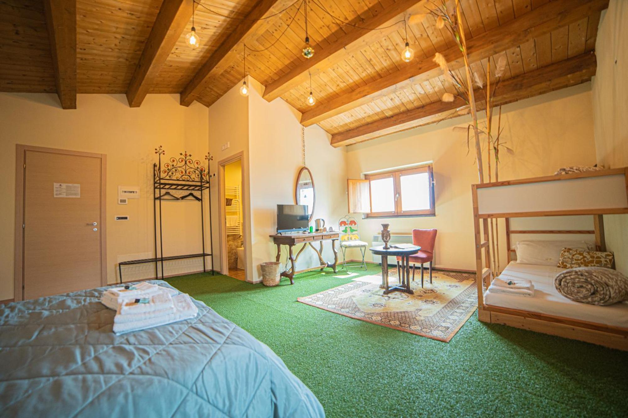 Boscoscuro Villa Ragalna Buitenkant foto